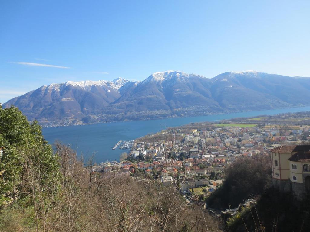 Apartamento Casa Rabissale Locarno Habitación foto